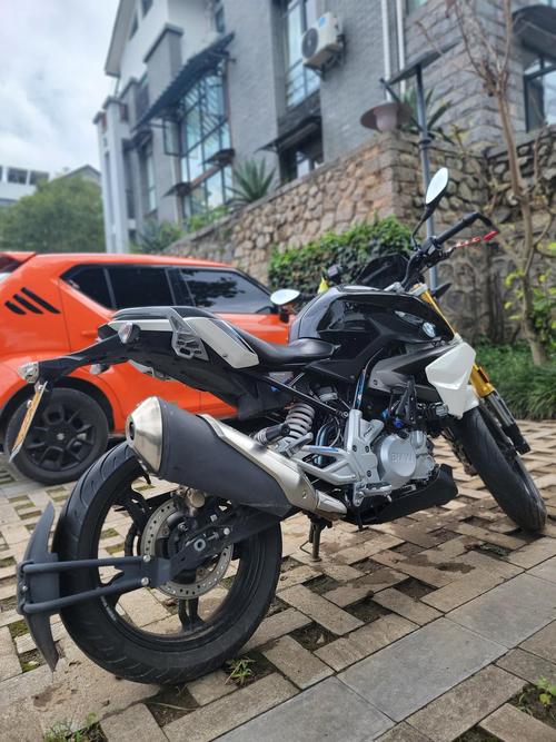 宝马g310r,宝马G310GS摩托车
