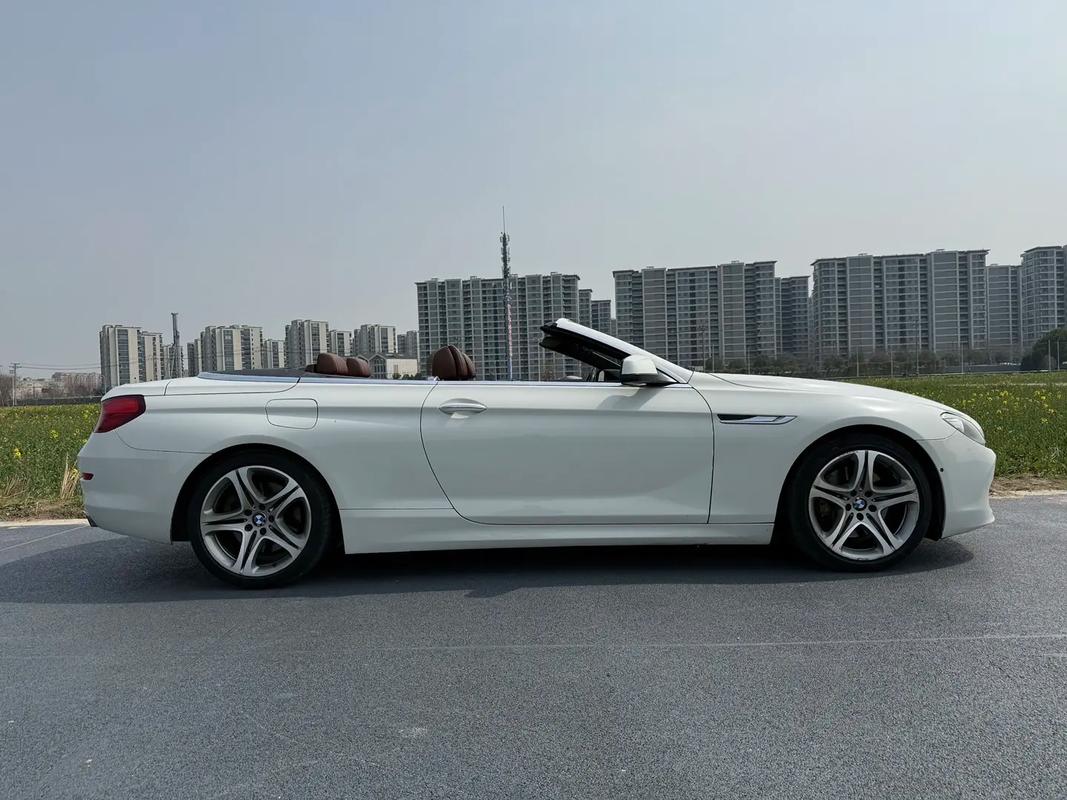 宝马650i敞篷轿跑车 宝马650i敞篷图片