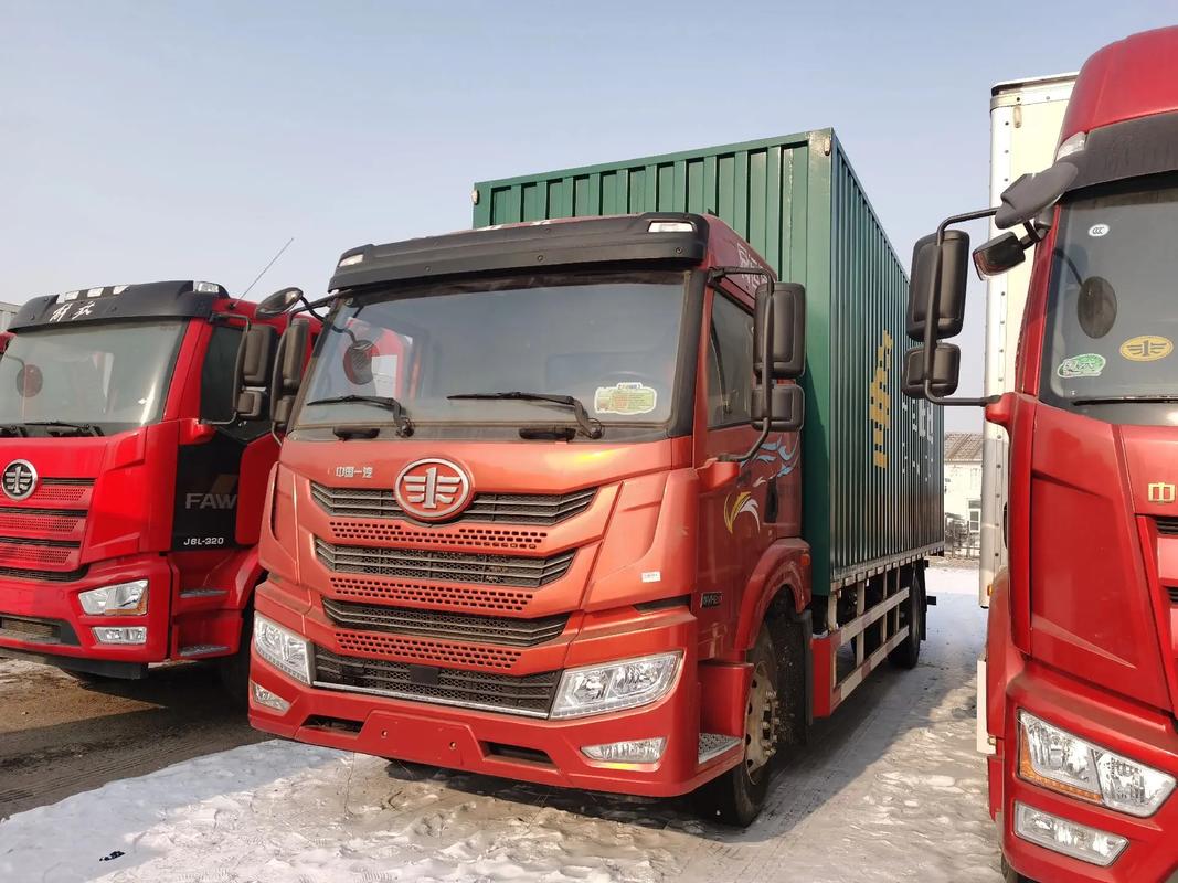 货车图片大全大图／7米7货车图片大全大图