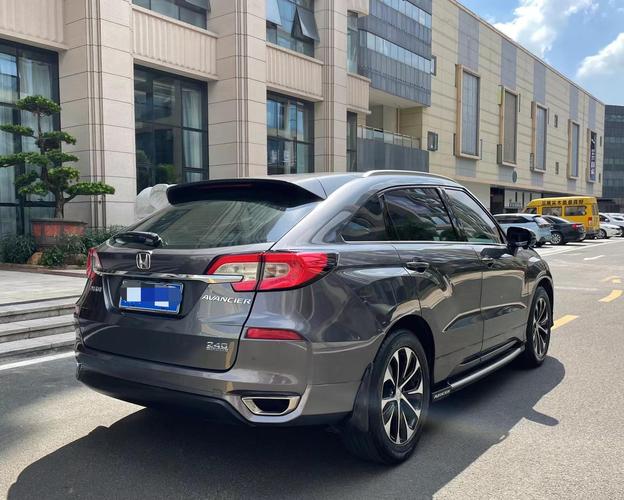 本田冠道240价格及图片(广汽本田冠道2020最新款240)