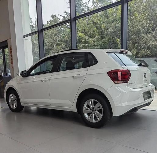 大众polo小糯米2022款报价及图片／大众小型suvpolo