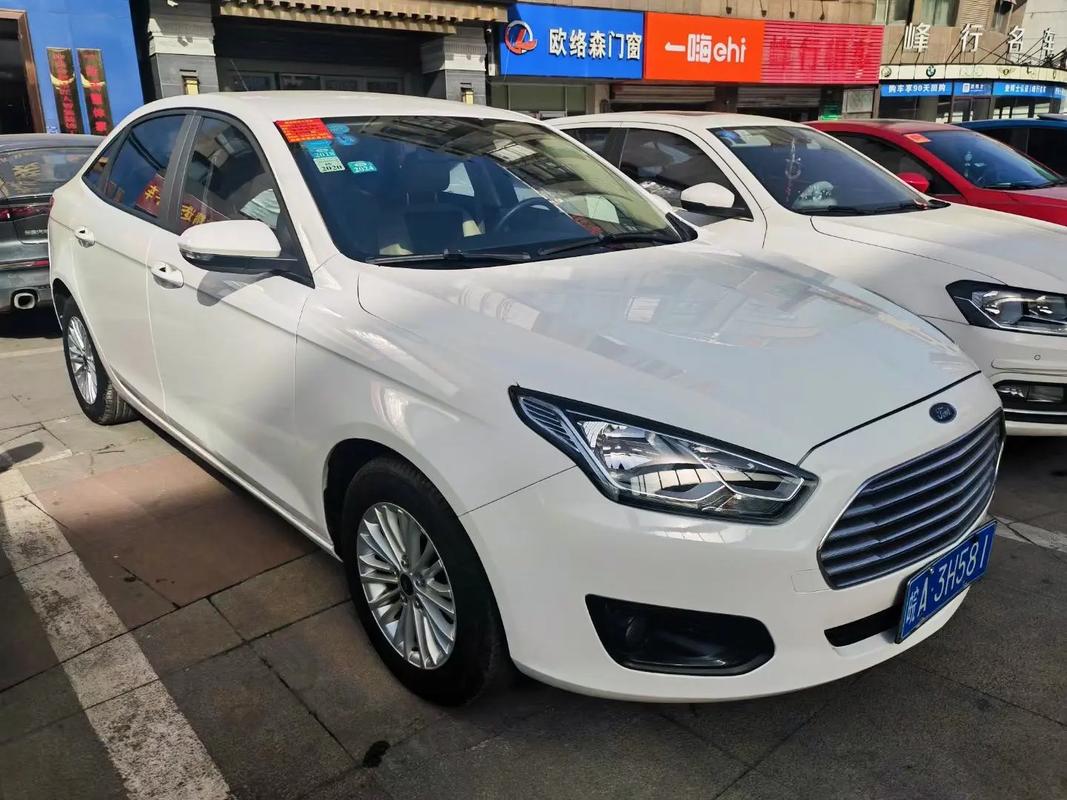 16年福特福睿斯多少钱／16年的福睿斯车咋样