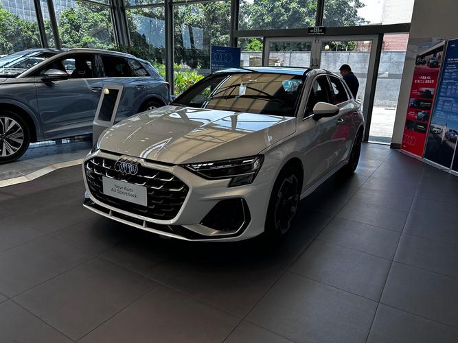 奥迪两厢的车型有几款 奥迪两厢版