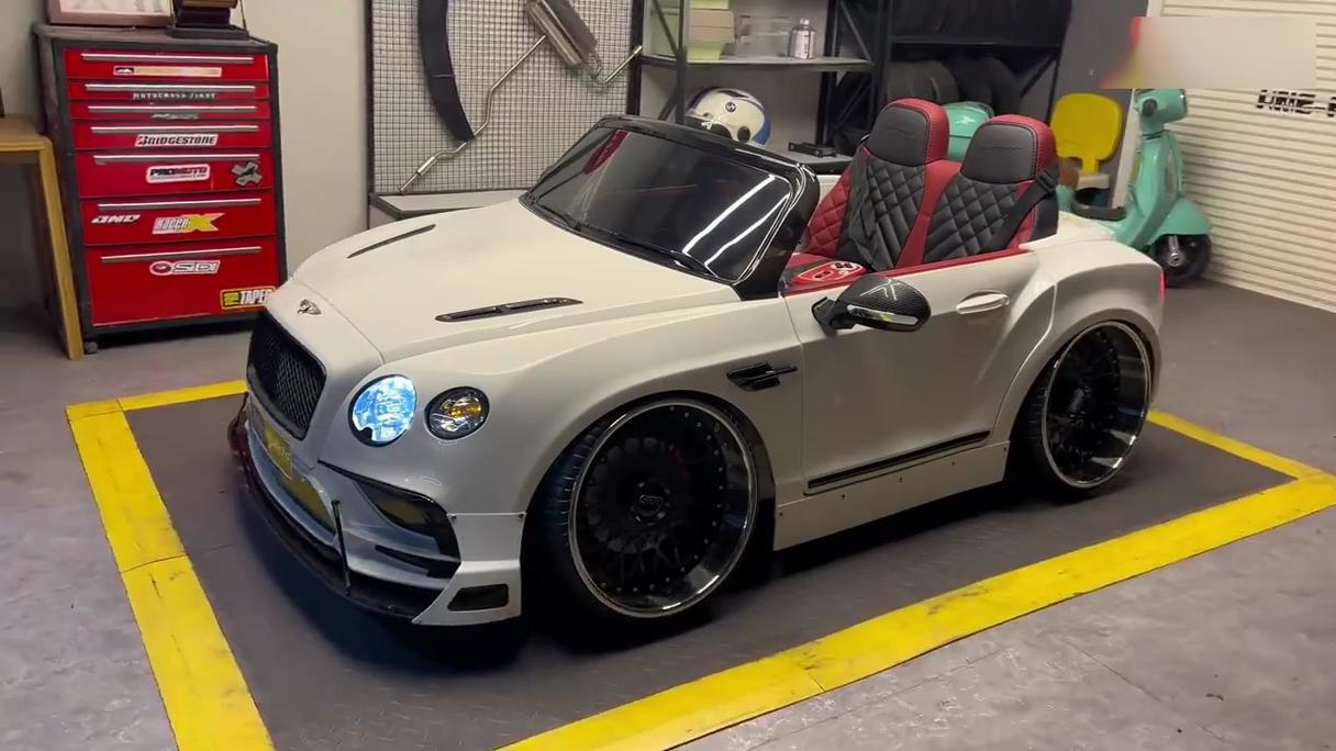 宾利小车mini价钱(宾利mini车型多少钱)