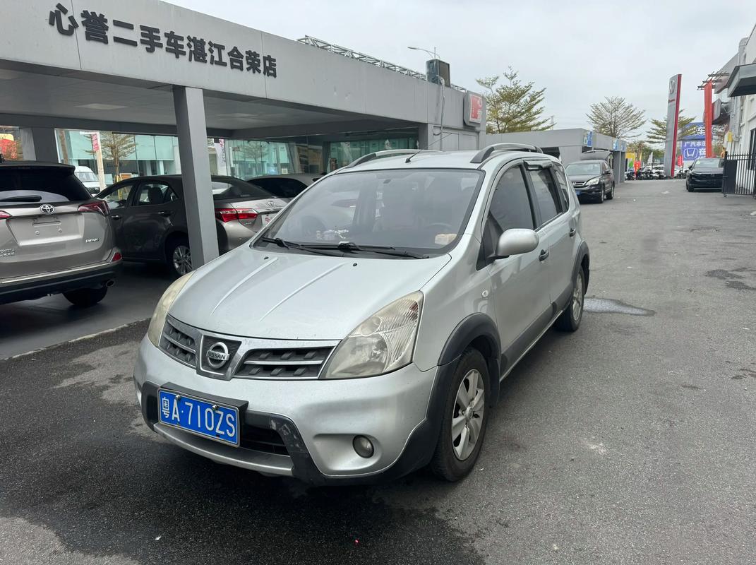 尼桑骊威车价格(日产骊威车)